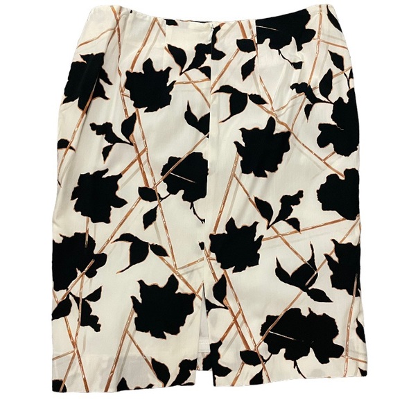 Vintage Floral Skirt - Picture 3 of 3